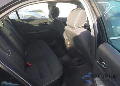 2011 Ford Fusion Se z USA, uszkodzony, nr VIN 3FAHP0HA3BR286463